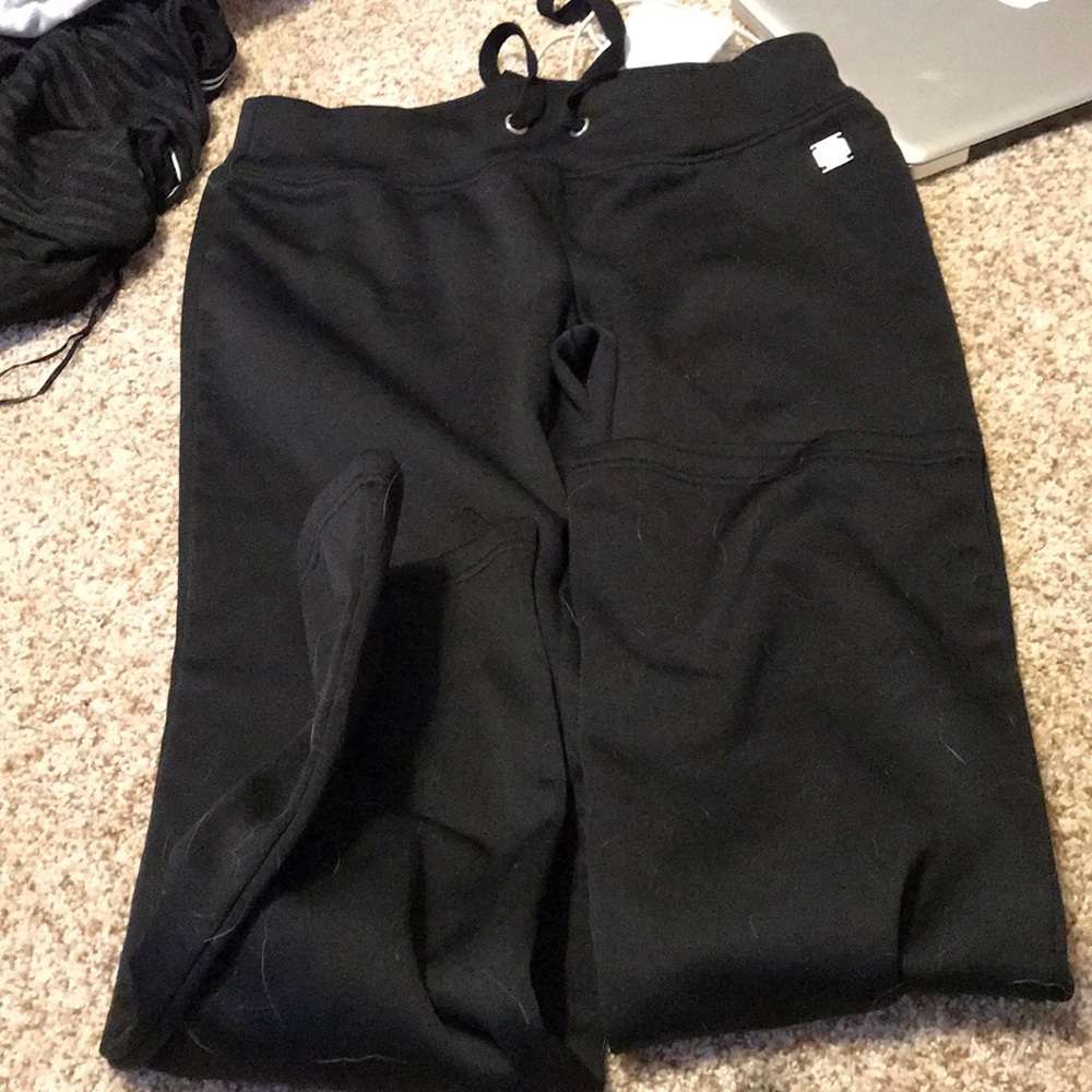 black sweatpants
